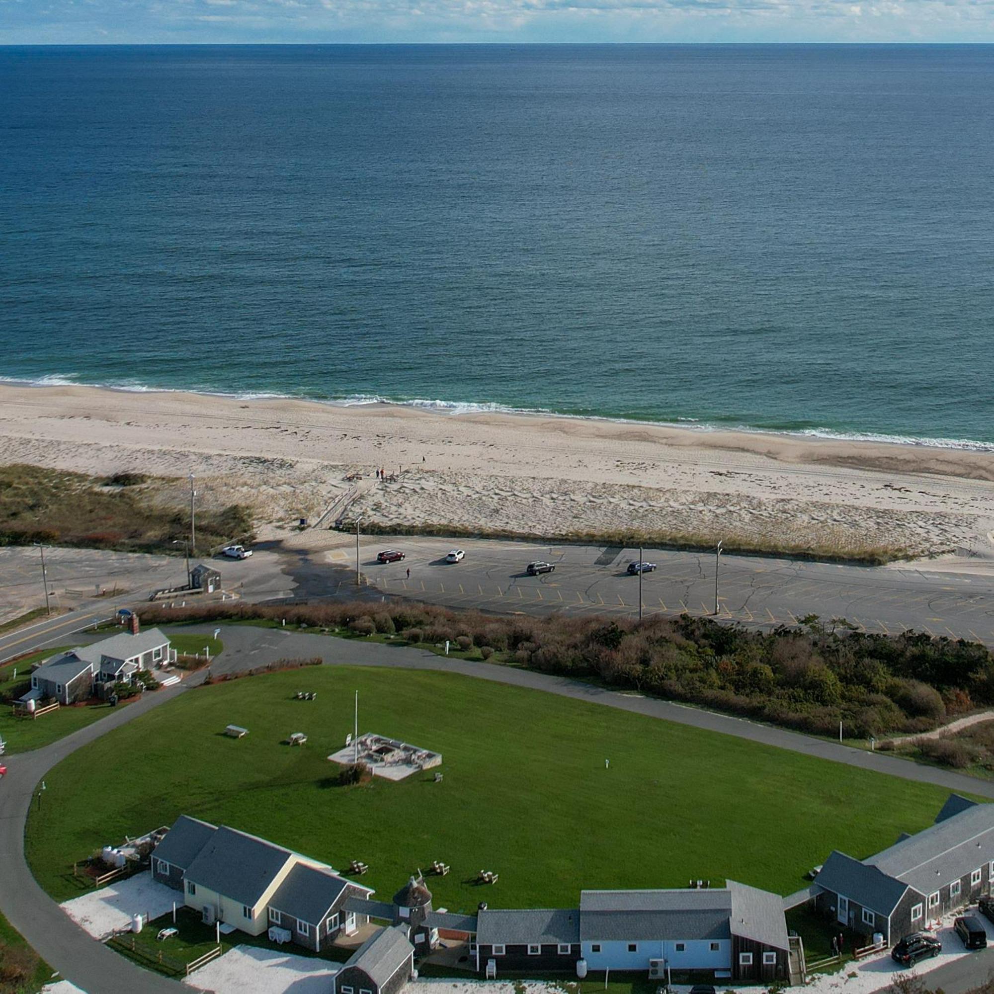 Nauset Beach Inn ออร์ลีนส์ ภายนอก รูปภาพ